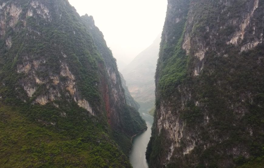 Tour Hà Giang 2N3Đ:  “Hiking Nho Quế & Vách đá trắng”